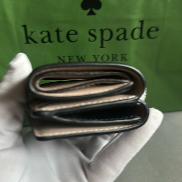 NEW Kate Spade ♠️ Tri Fold wallet - Picture 8 of 9